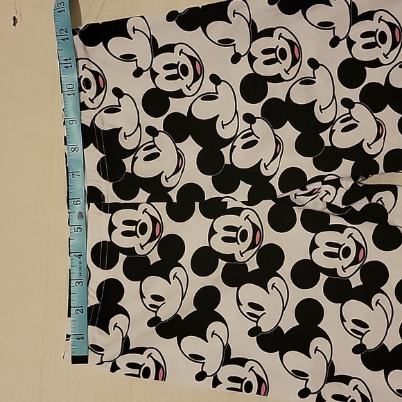 NWT: Disney Mickey Mouse Bike Shorts and Ankle Socks Bundle - Picture 13 of 13